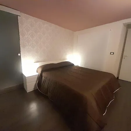 La Casa Di Edo * سيراكوزا